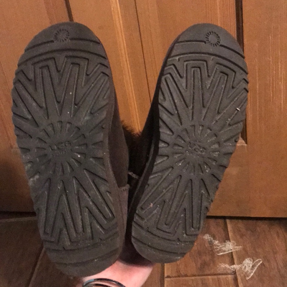 Ugg Bailey Buttons - image 4